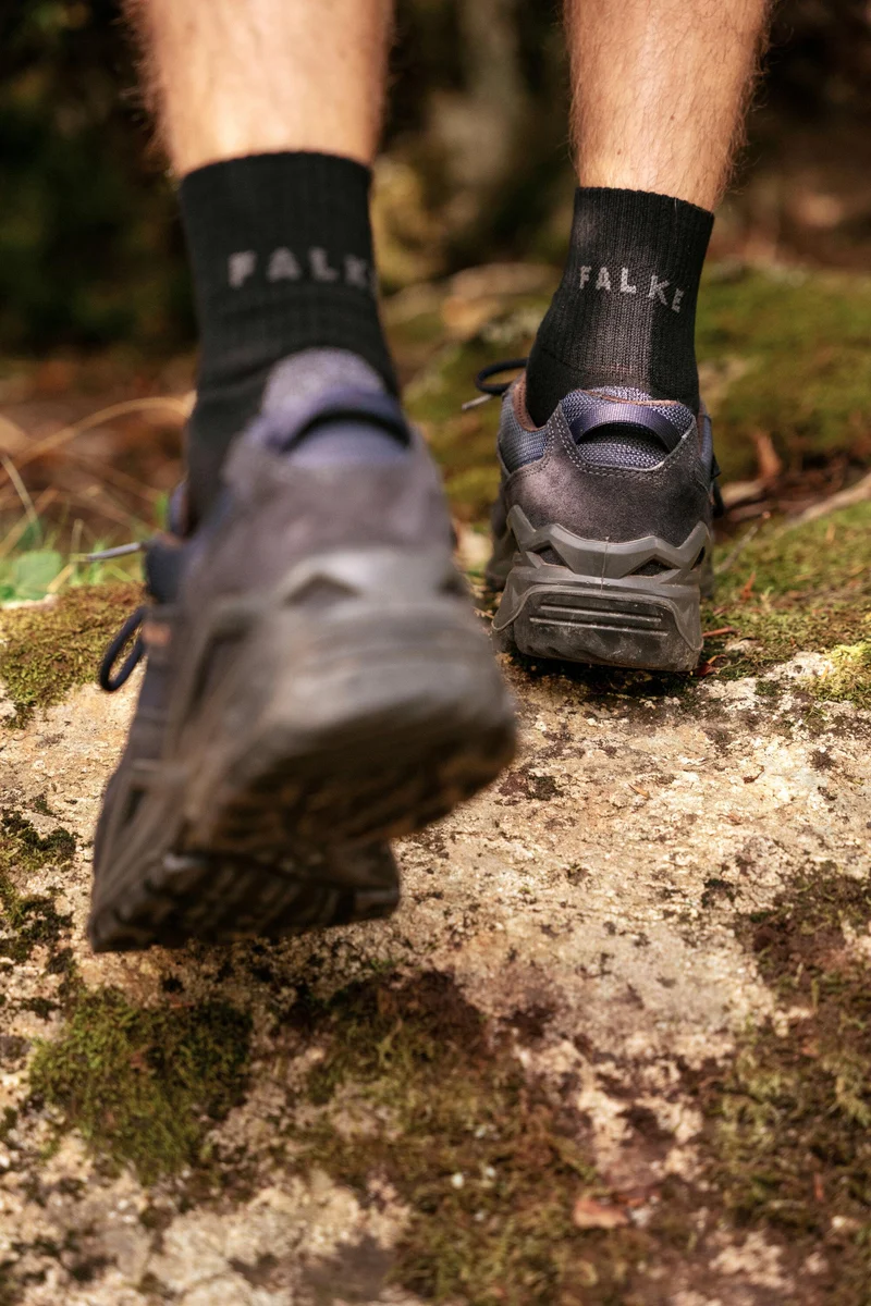FALKE TK2 Explore Cool Short Men Trekking Short sock
