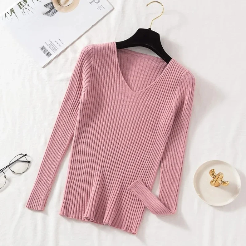 Ariel – Womens Slim Fit Ribbed V Neck Jumper
