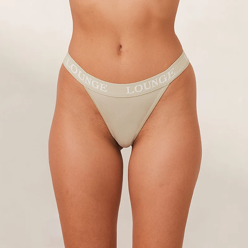 Bamboo Triangle String - Olijf