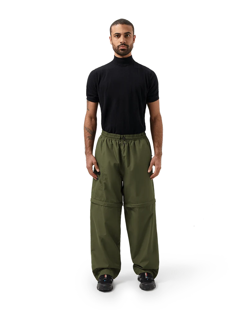 (46) Zip Pants